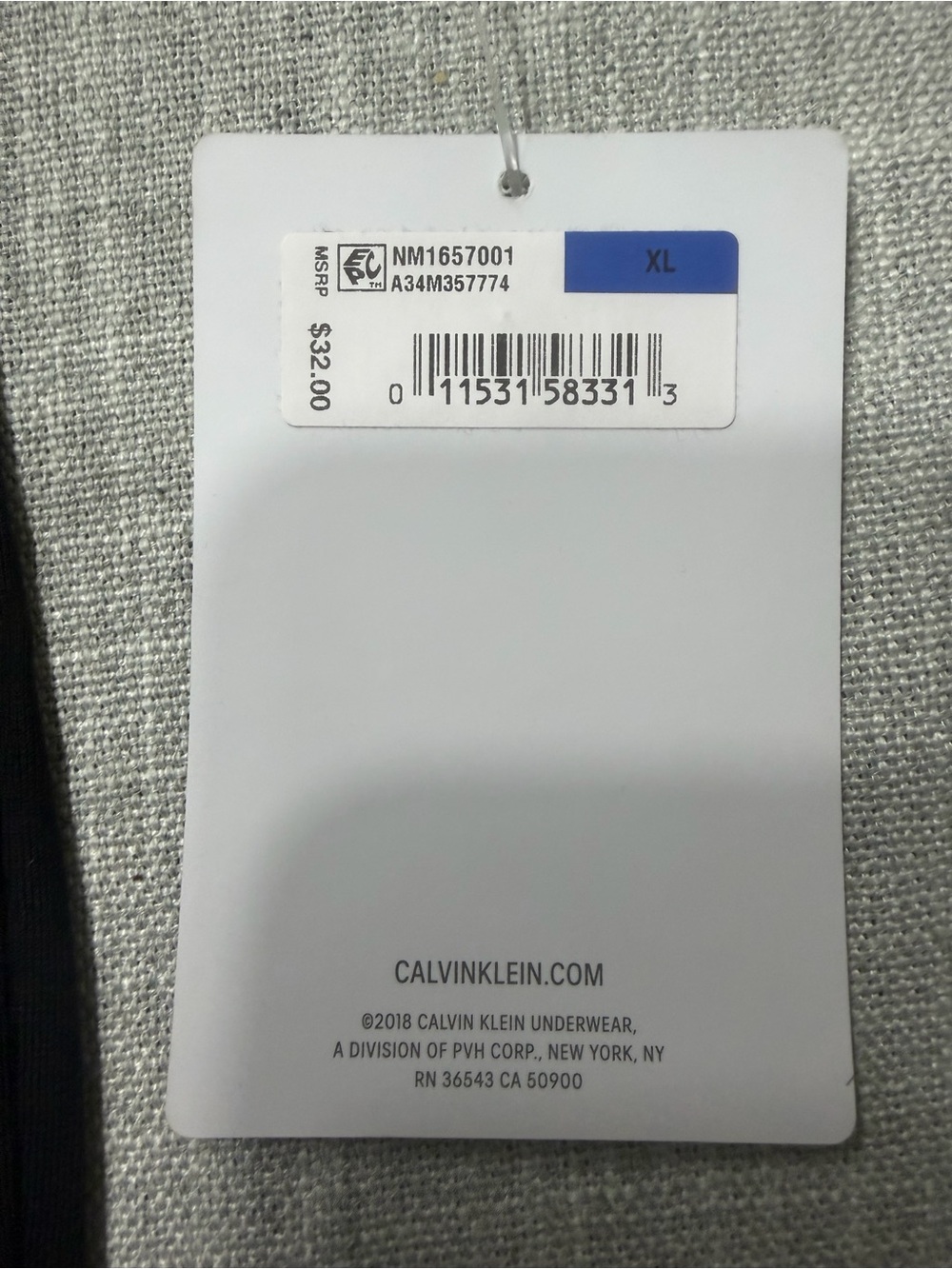 Calvin Klein Men's Black Tank Top - Classic Sleeveless Shirt - Picture 11 of 11